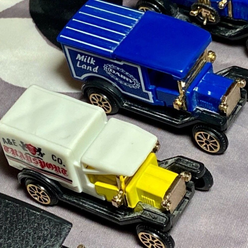 Die-cast 1/64 Scale Collectible Model Toy Cars • Custom Lot Of 9 •‎ EUC